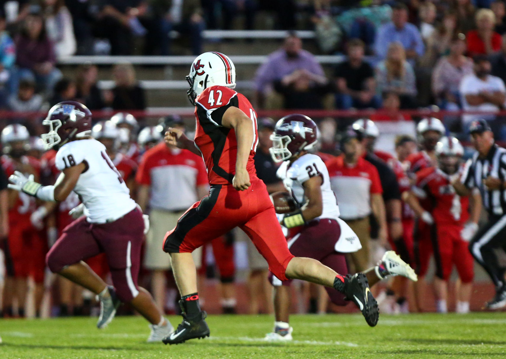 Mason City vs Waterloo West 09-06-2019 (26).jpg